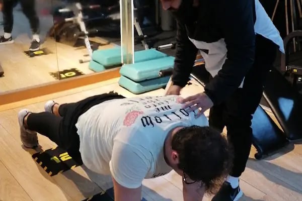 BODYMANIA SPOR SALONU - Resim 9