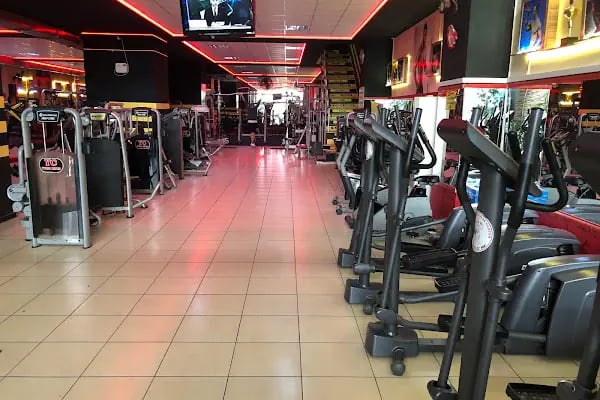 Yakup Cin Spor Merkezi - Resim 1