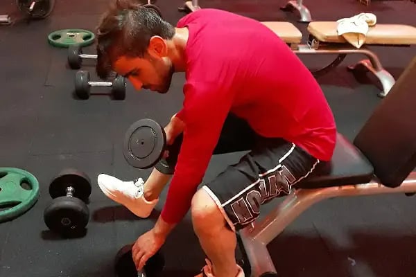 Yakup Cin Spor Merkezi - Resim 15