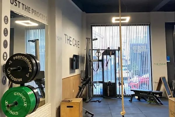 The Cave Training Lab. - Resim 15