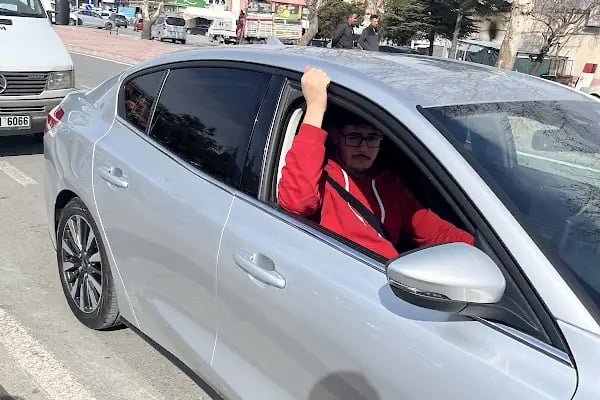 Enterprise Rent-A-Car - Konya Kentplaza AVM Araç Kiralama - Resim 11