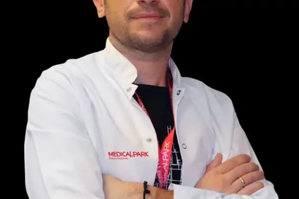 Op. Dr. Semih Öztürk - Resim 1