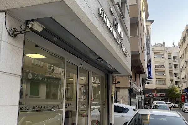 Özel Retina Göz Hastalıkları Tıp Merkezi - Resim 12