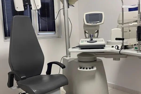 Özel Retina Göz Hastalıkları Tıp Merkezi - Resim 8