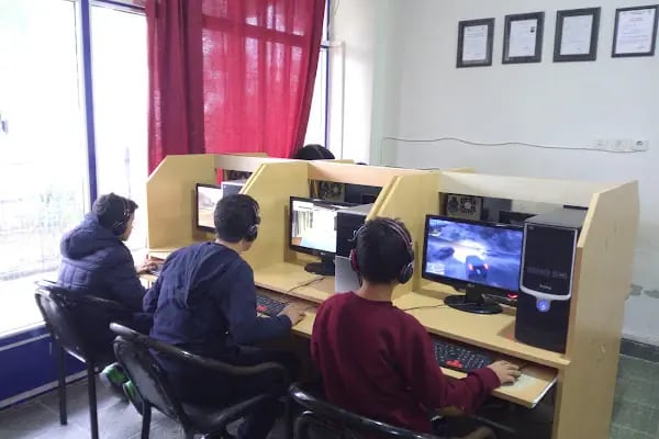 Fesli İnternet Eğlence Merkezi - Resim 17