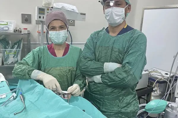 Op. Dr. Aziz Dinek - Resim 8