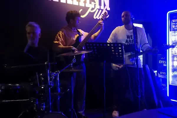 Takılın Pub - Resim 10