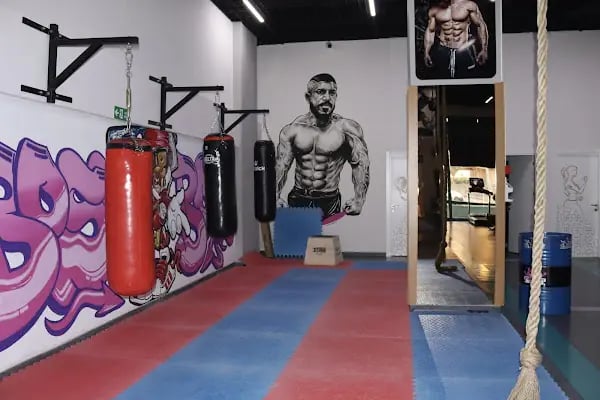 BOSS BODY SPOR SALONU - Resim 9