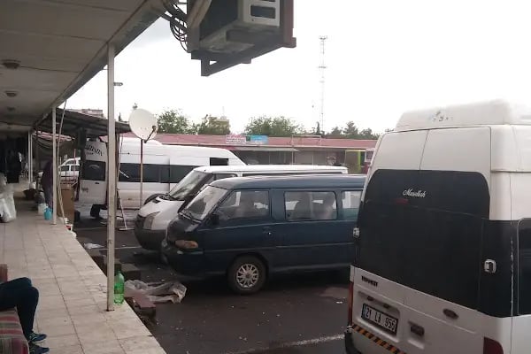 Köy Minübüs Terminali - Resim 2