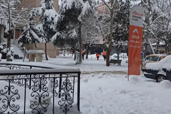 Meram Yaka Taksi Durağı - Resim 15