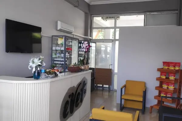Evet Veteriner Kliniği - Erdemir Veteriner Kliniği - Resim 1
