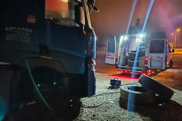 Mobil lastikci - Resim 2