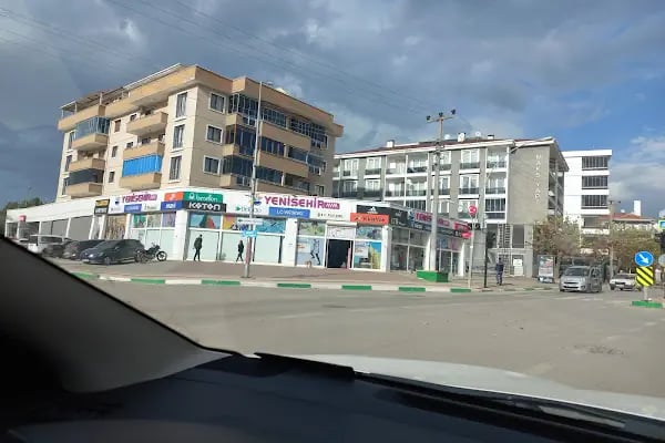 Yenişehir AVM - Resim 14