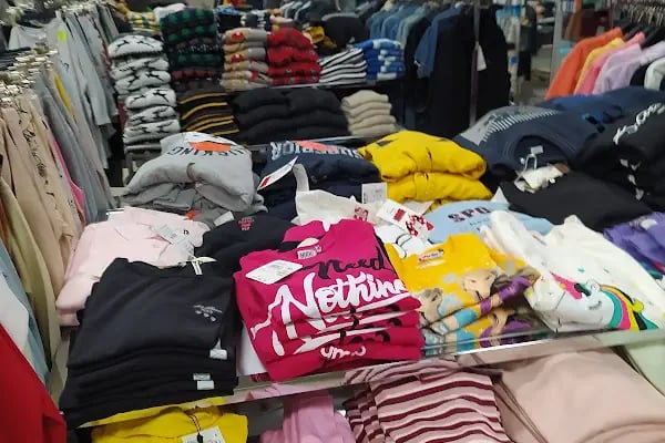 Yenişehir AVM - Resim 18