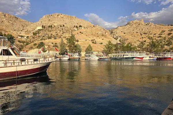 Rumkale Halfeti Teknede Evlilik Teklifi Organizasyon - Resim 18
