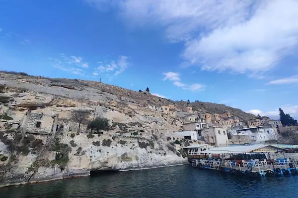 Rumkale Halfeti Teknede Evlilik Teklifi Organizasyon - Resim 3