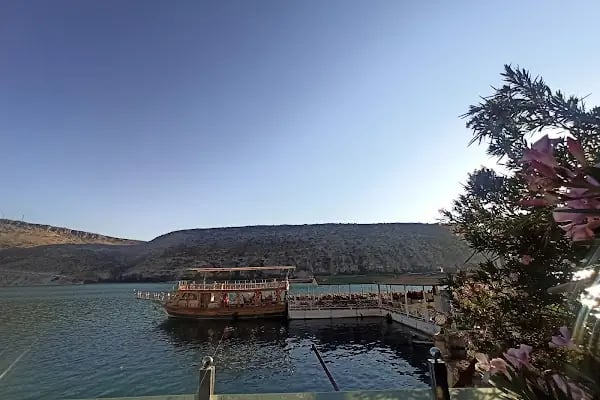 Rumkale Halfeti Teknede Evlilik Teklifi Organizasyon - Resim 14