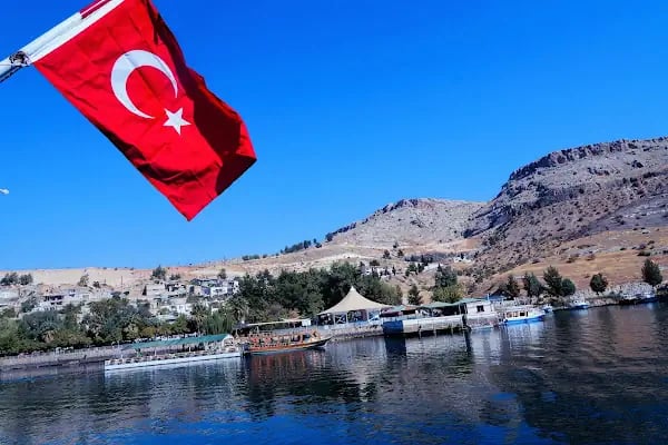 Rumkale Halfeti Teknede Evlilik Teklifi Organizasyon - Resim 15