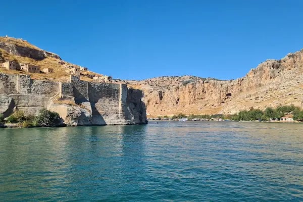 Rumkale Halfeti Teknede Evlilik Teklifi Organizasyon - Resim 4