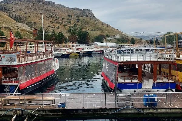 Rumkale Halfeti Teknede Evlilik Teklifi Organizasyon - Resim 17