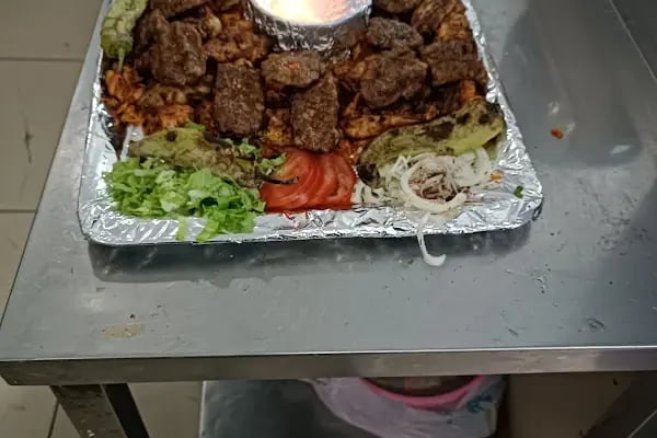 Şanlıurfa Kebap, Pide ve Lahmacun Salonu - Resim 4