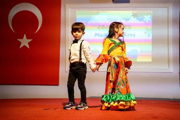 Minik Eller Kreş Ve Gündüz Bakım Evi - Resim 4