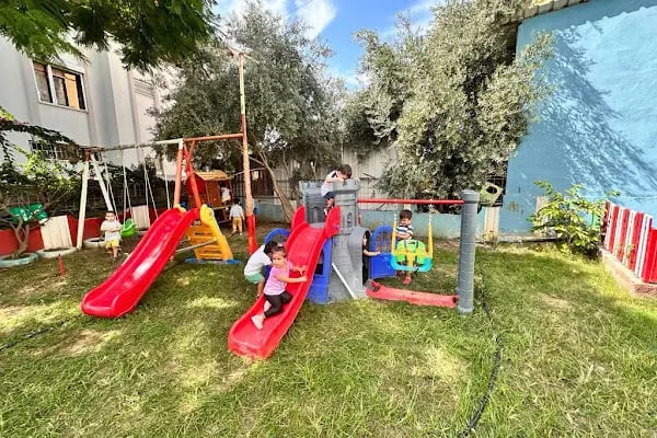 Minik Eller Kreş Ve Gündüz Bakım Evi - Resim 8