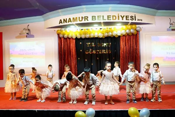 Minik Eller Kreş Ve Gündüz Bakım Evi - Resim 3