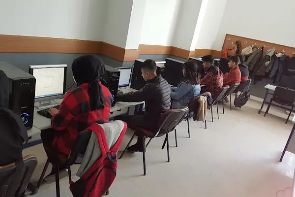Bolluca Mesleki Ve Teknik Anadolu Lisesi - Resim 13