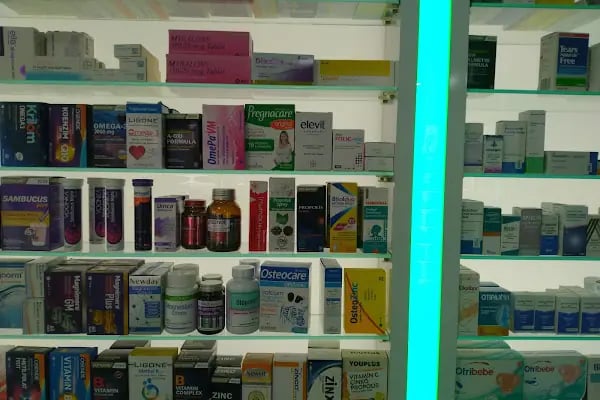 Aslı Eczanesi / Pharmacy / Аптека / Apotheke - Resim 17