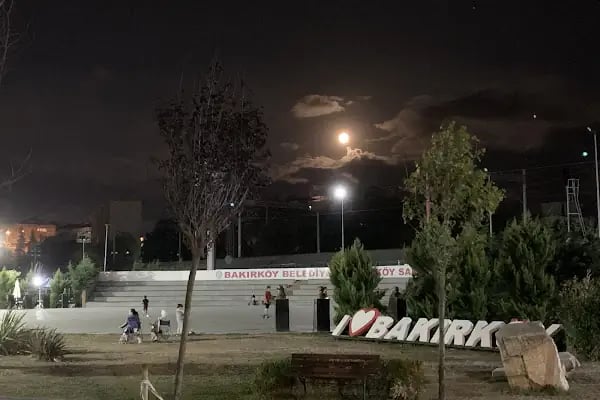 Bakırköy Sanatçılar Parkı ve Spor Kompleksi - Resim 3