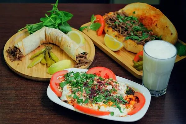 Hermes Tantuni Döner Cafe Restoran - Resim 17