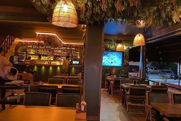 Terrace Steak House Restaurant - Resim 6