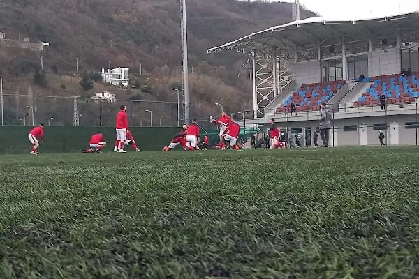 Ortahisar Yavuz Selim Stadı - Resim 19