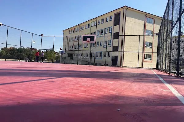 Şehit Erdem Uçar Ortaokulu ve İmam Hatip Ortaokulu - Resim 8