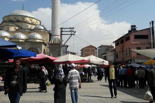 Kardeşkent Yıldırım Belediyesi Parkı - Resim 8