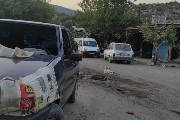 Demre Sanayi sitesi M.B garage - Resim 9