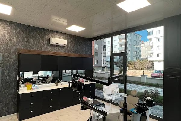 Özel AK Denteca Ağız ve Diş Sağlığı Polikliniği - Resim 1