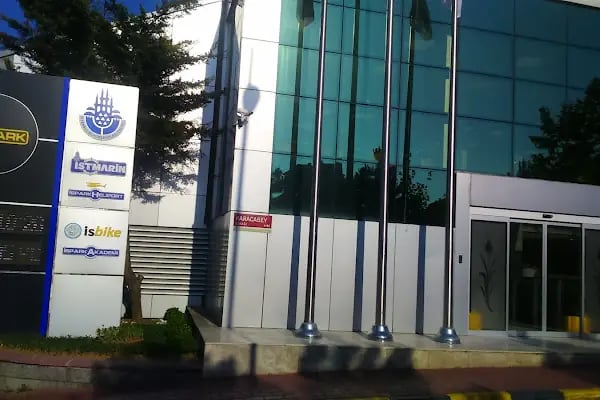 İSPARK Haldun Alagaş Kapalı Otoparkı - Resim 1