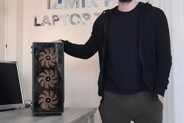 İzmir Pc Laptop Tamir ve Bilişim Hizmetleri - Resim 3