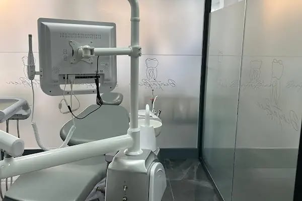 Denta Bien Ağız Diş Sağlığı Polikliniği - Resim 13