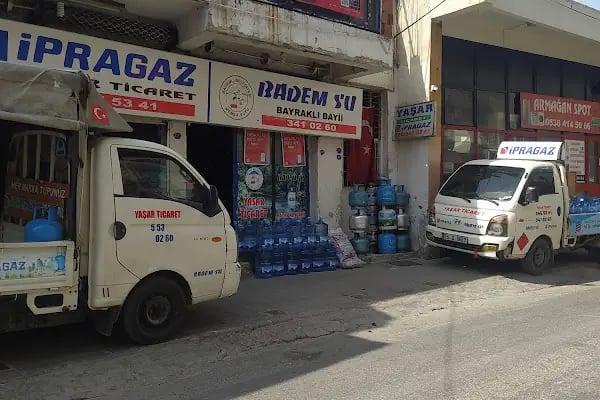 Bayraklı Badem Su - Yaşar Ticaret - Resim 3