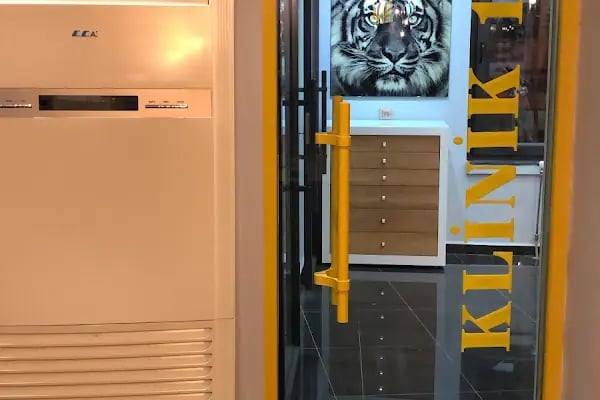 Özel Bucak Ağız Ve Diş Sağlığı Polikliniği Hizmetleri Limited Şirketi - Resim 19