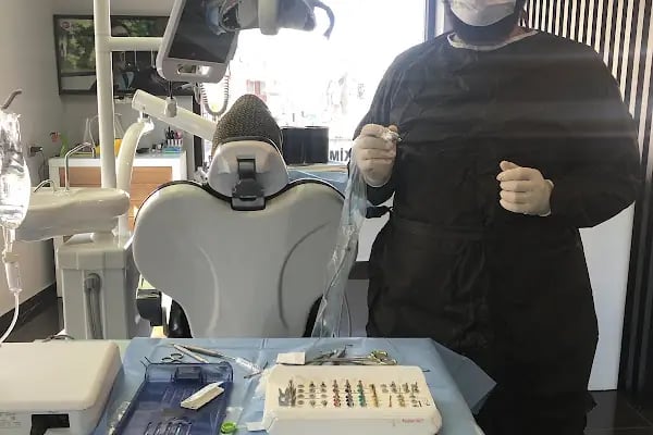 Özel Bucak Ağız Ve Diş Sağlığı Polikliniği Hizmetleri Limited Şirketi - Resim 4