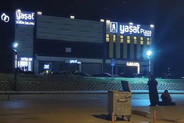YAŞAT PLAZA - Resim 16