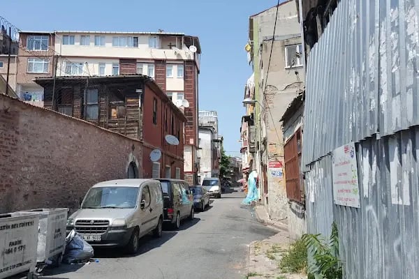 Tekfursaray Hançerli Panayıa Rum Kilisesi Vakıfı - Resim 3