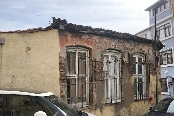 Tekfursaray Hançerli Panayıa Rum Kilisesi Vakıfı - Resim 11