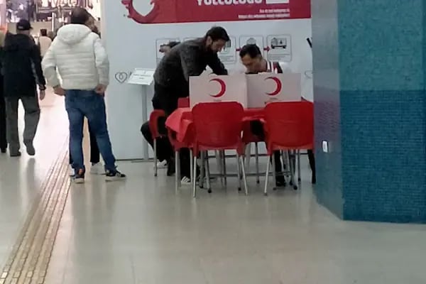Kızılay Kan Alma Birimi - Resim 12