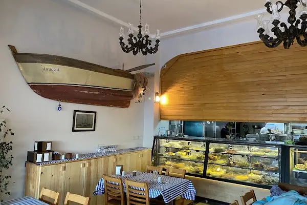 Madam Sofia Cafe & Bar - Resim 18
