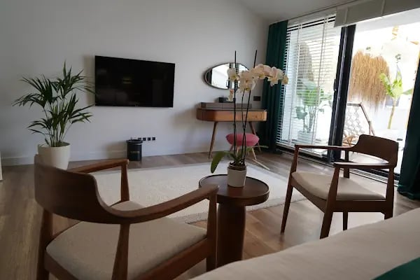 Hillora Hotel Büyükada - Resim 12